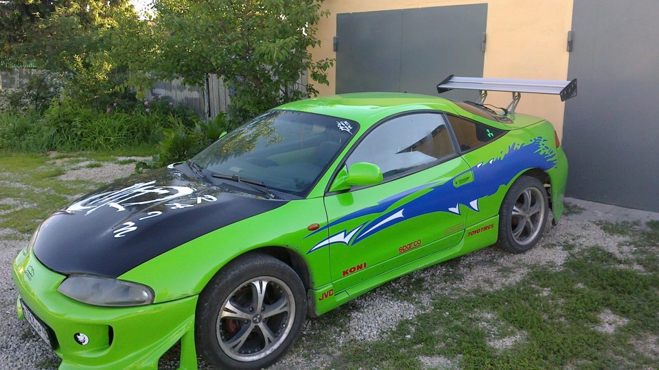 Mitsubishi Eclipse 4g крыша